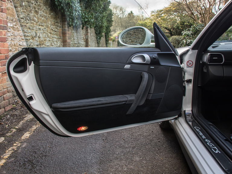 Porsche 997.2 Carrera 4 GTS