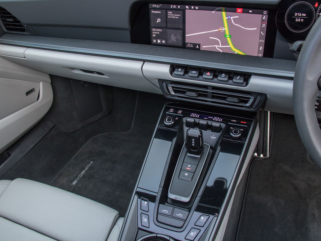Porsche 992 Targa 4S