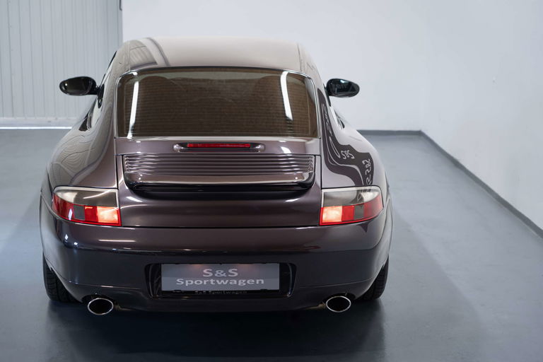 Porsche 996 Carrera