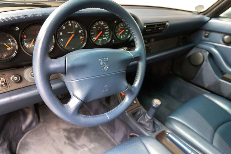 Porsche 993 Carrera 4