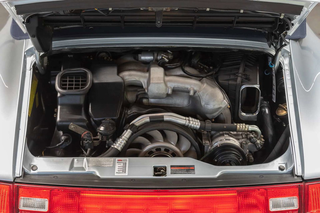 Porsche 993 Carrera 4