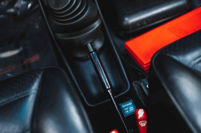 Porsche 911 Carrera 3.2 (US)