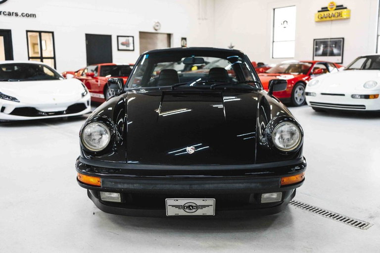 Porsche 911 Carrera 3.2 (US)
