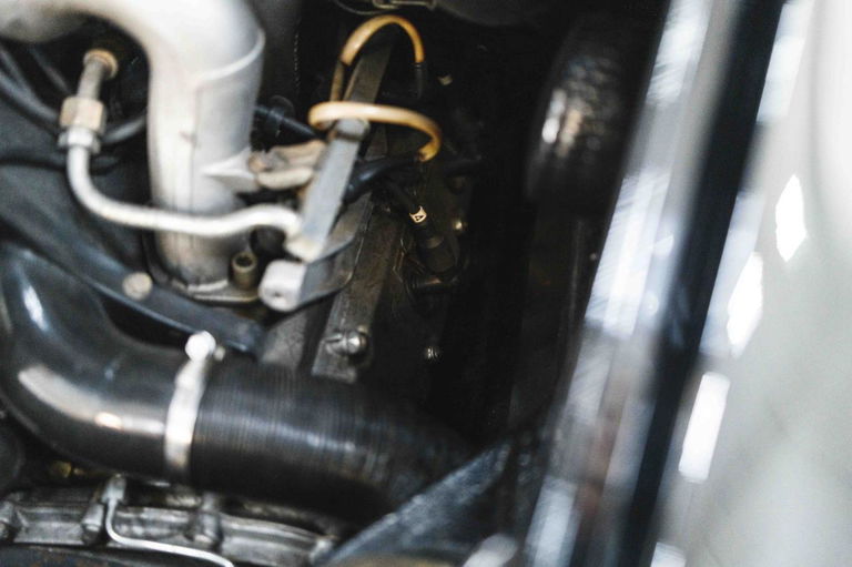 Porsche 911 Carrera 3.2 (US)