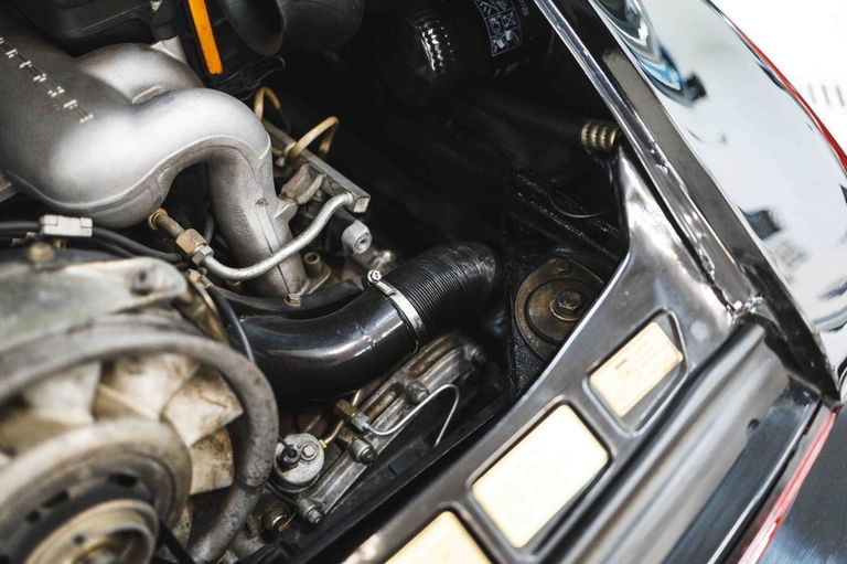 Porsche 911 Carrera 3.2 (US)