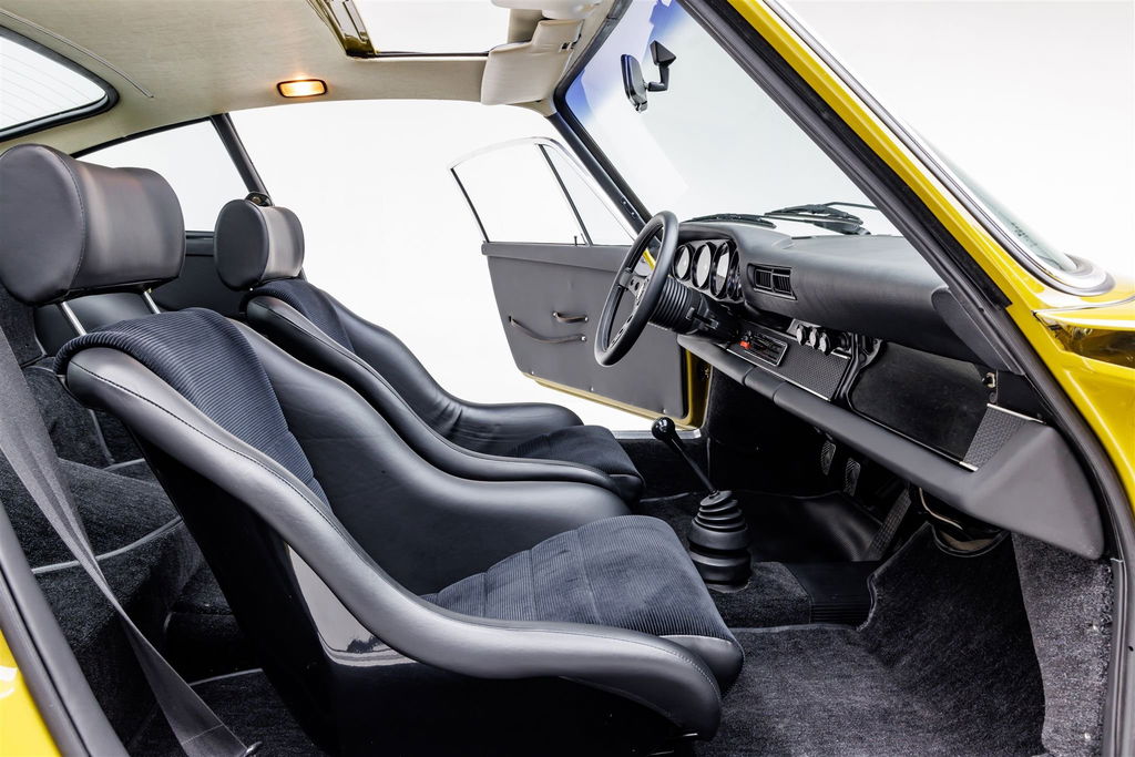 Porsche 911 Backdate