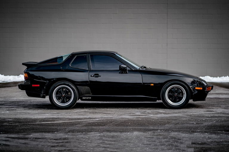Porsche 944 Coupé