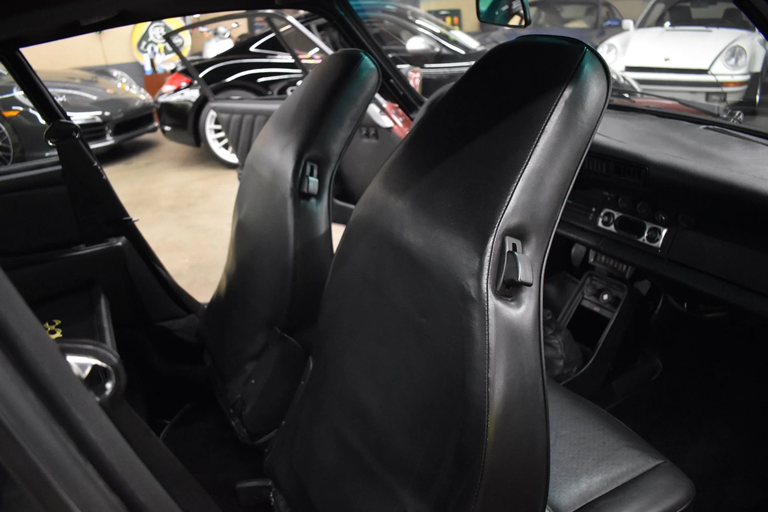 Porsche 911 Turbo 3.3