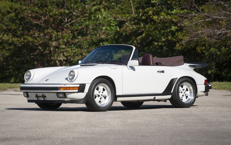 Porsche 911 Carrera 3.2 (US)