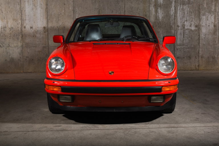 Porsche 911 Carrera 3.2 (US)