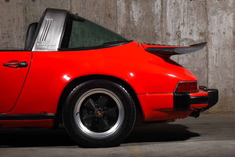 Porsche 911 Carrera 3.2 (US)