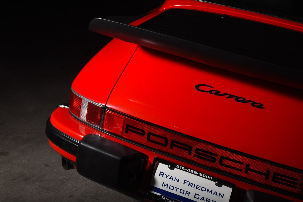 Porsche 911 Carrera 3.2 (US)