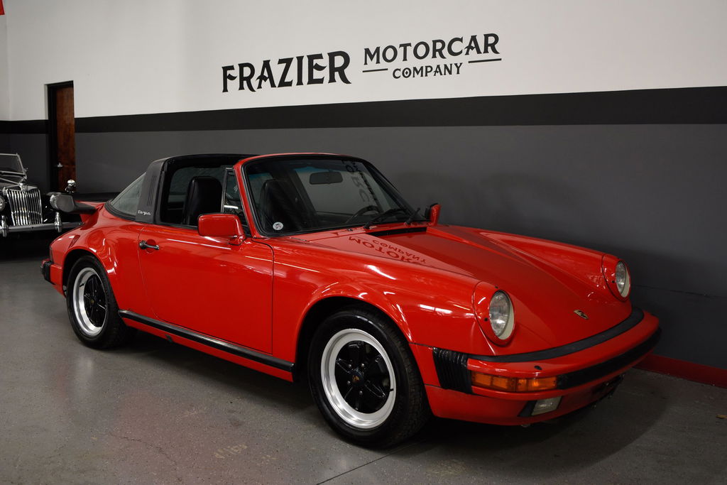 Porsche 911 Carrera 3.2 (US)