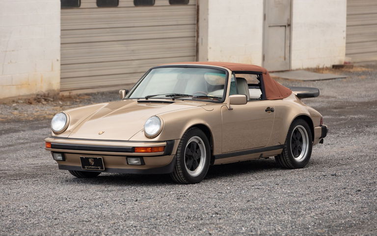 Porsche 911 Carrera 3.2 
