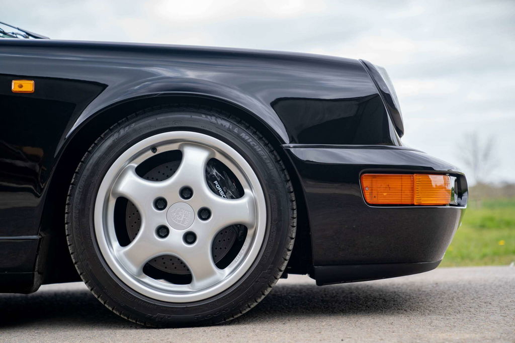 Porsche 964 Carrera RS