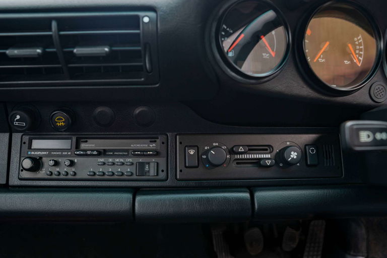 Porsche 964 Carrera RS