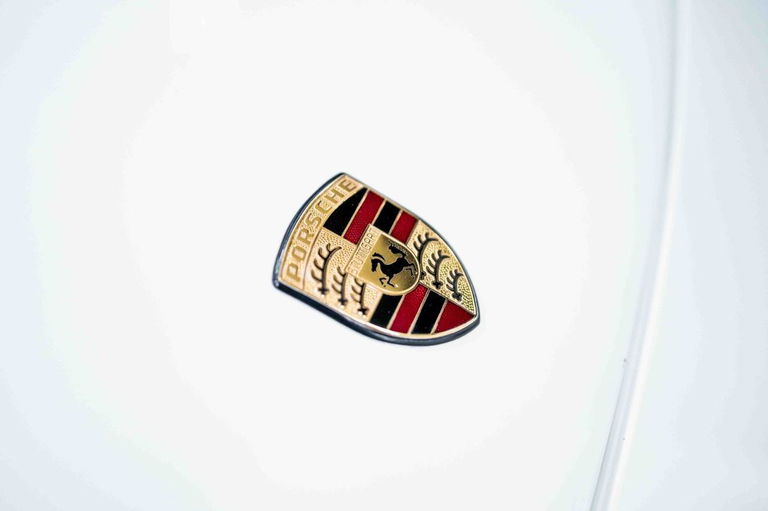 Porsche 968