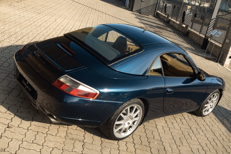 Porsche 996 Carrera