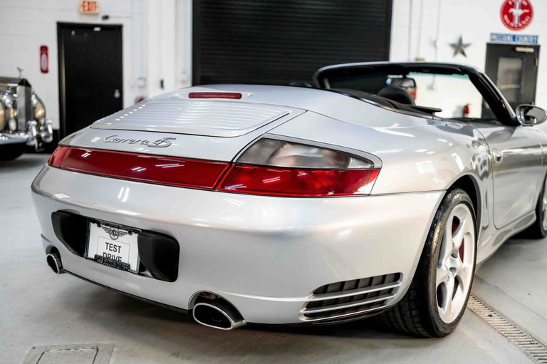 Porsche 996 Carrera 4S