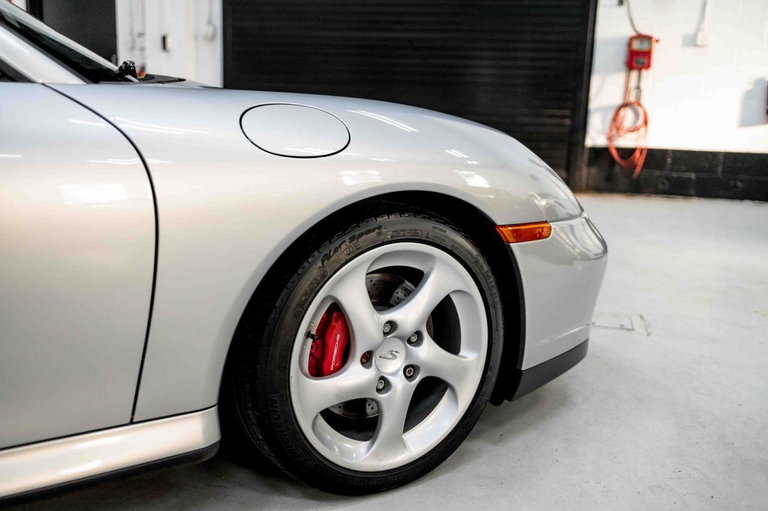 Porsche 996 Carrera 4S