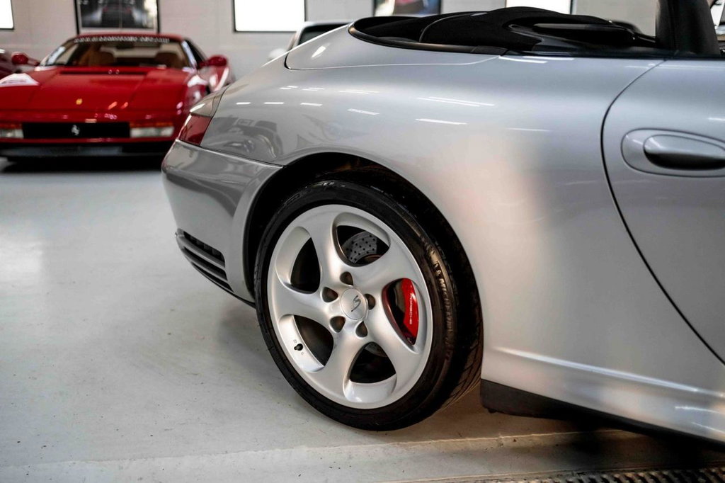 Porsche 996 Carrera 4S