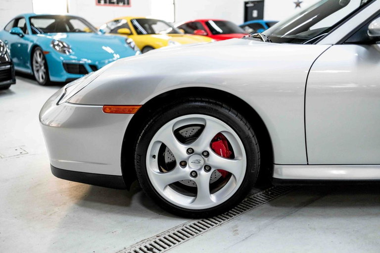Porsche 996 Carrera 4S