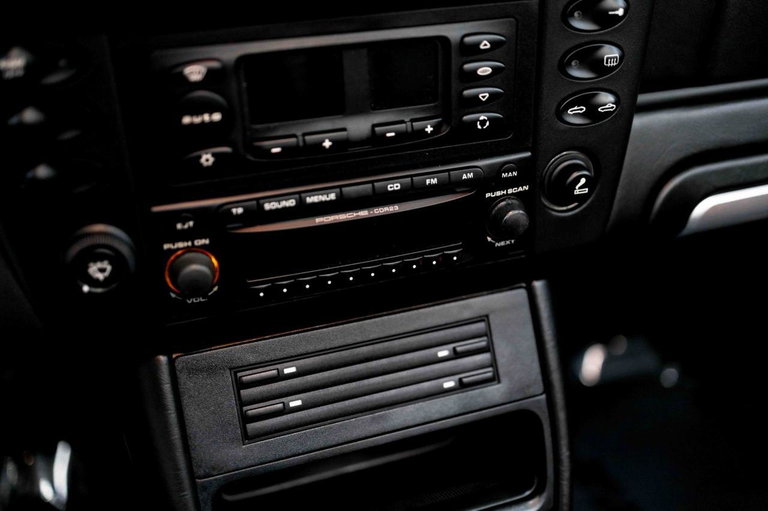 Porsche 996 Carrera 4S