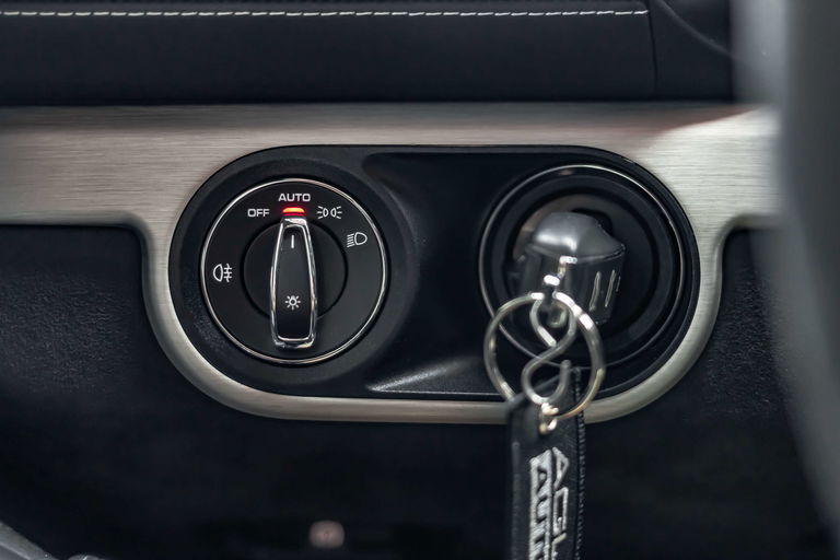 Porsche 718 Cayman GT4