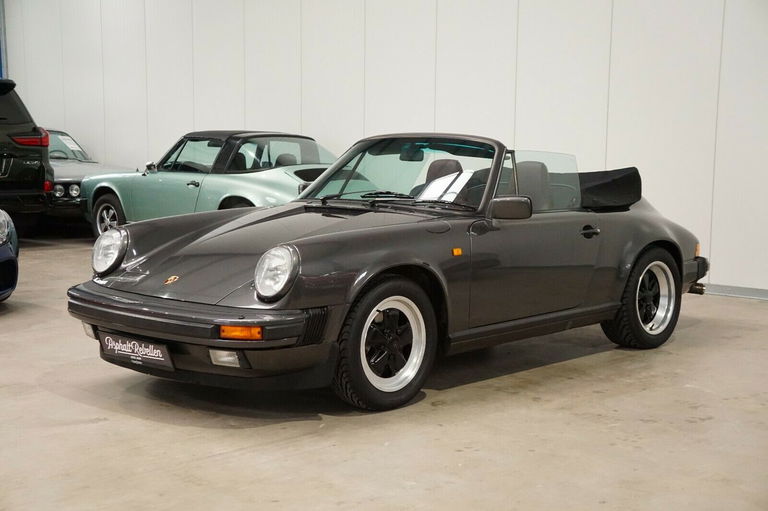 Porsche 911 Carrera 3.2