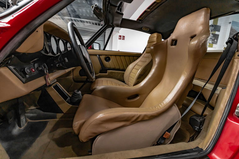 Porsche 911 Backdate