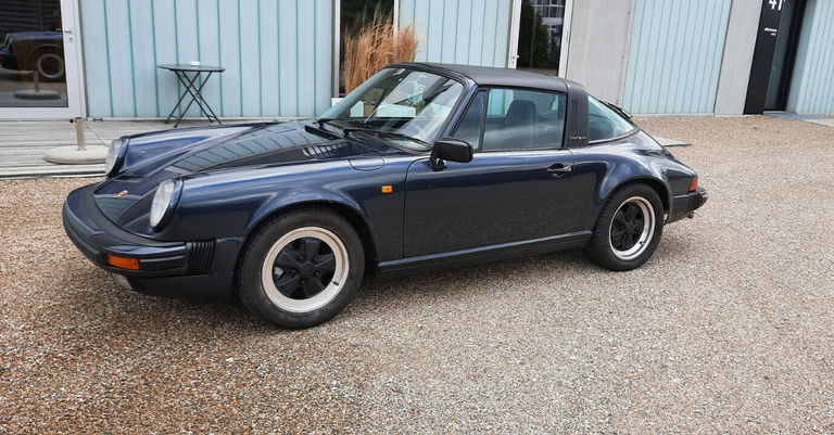 Porsche 911 Carrera 3.2