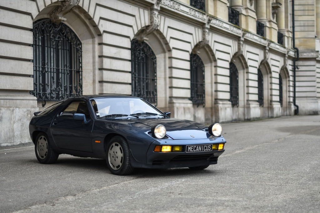 Porsche 928 S