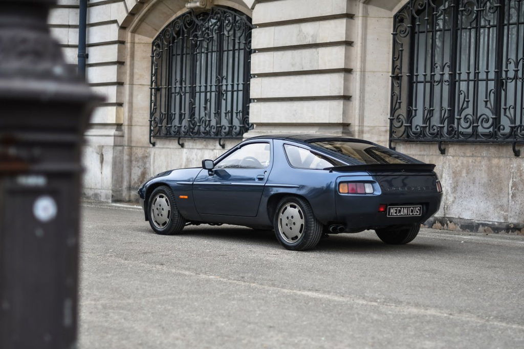 Porsche 928 S