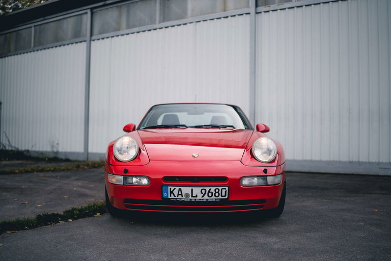 Porsche 968
