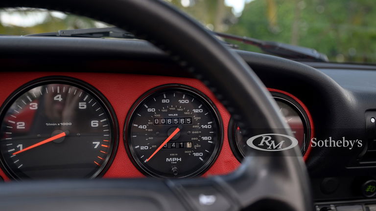 Porsche 964 Carrera 2 Speedster