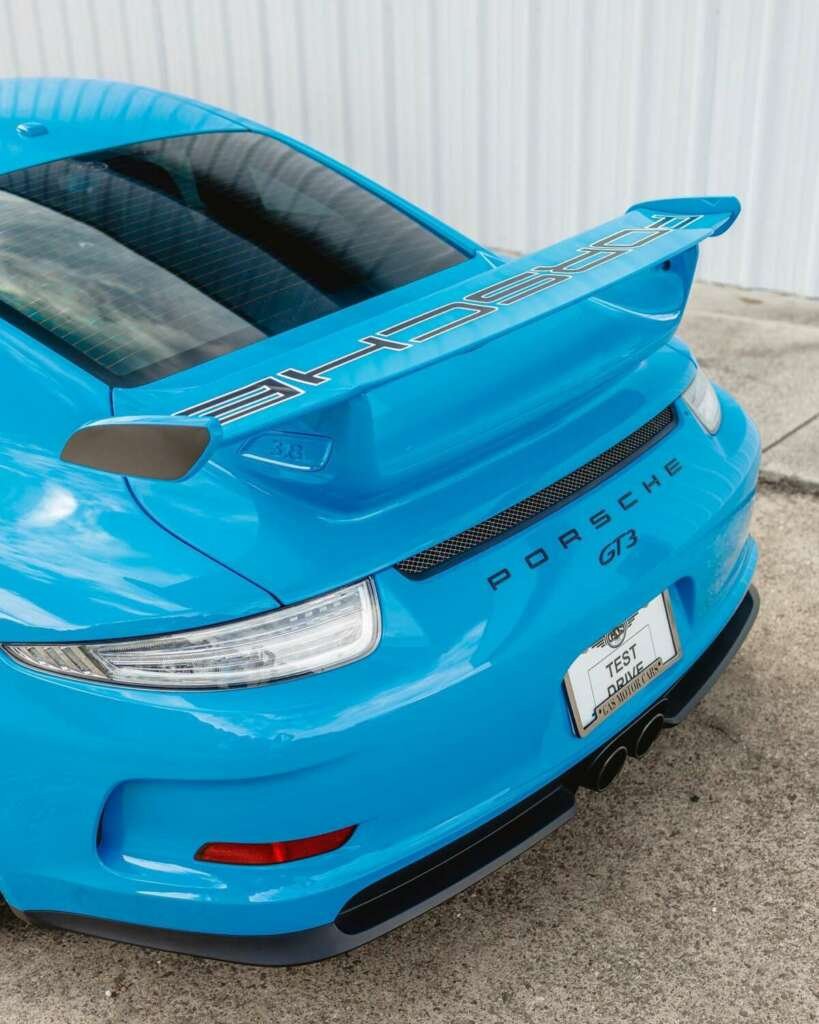 Porsche 991 GT3 blue