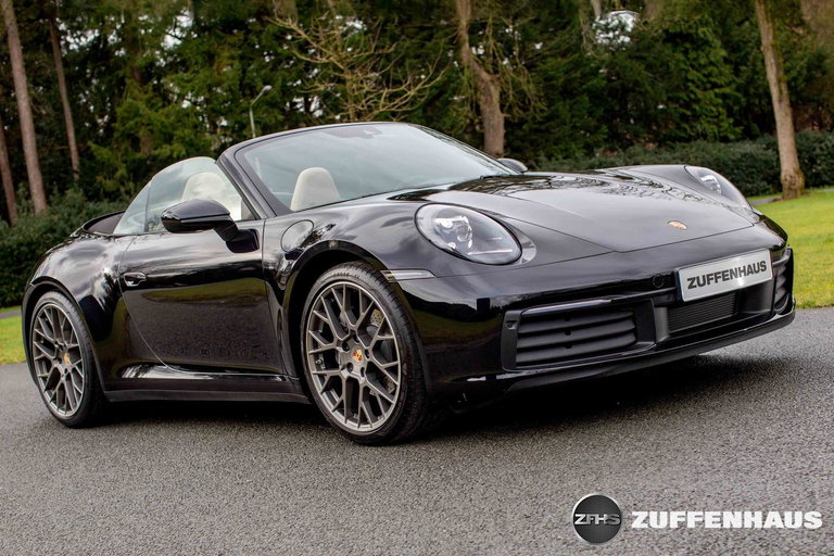 Porsche 992 Carrera