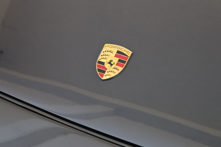 Porsche 993 Carrera 4