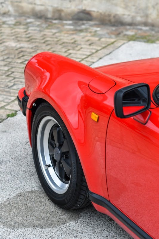 Porsche 911 Carrera 3.2 Speedster