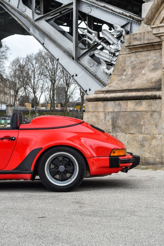 Porsche 911 Carrera 3.2 Speedster