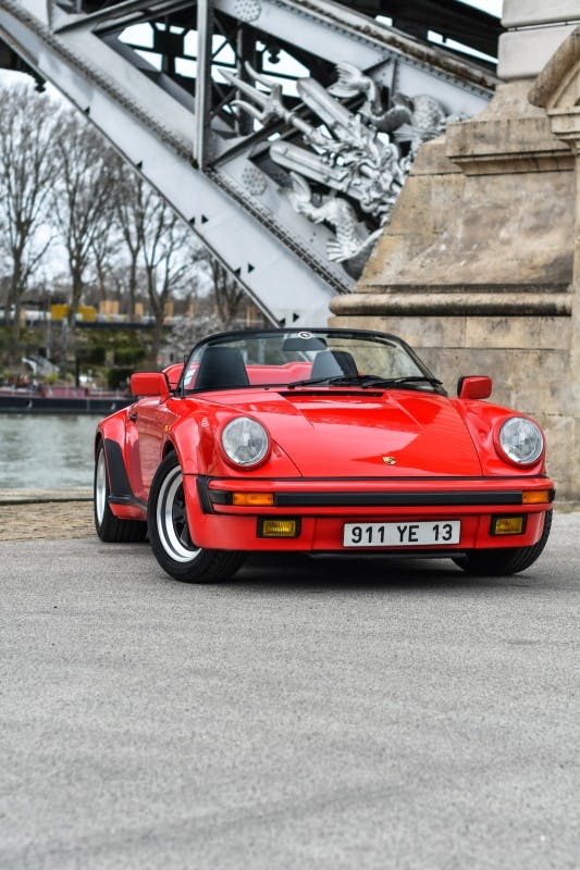 Porsche 911 Carrera 3.2 Speedster