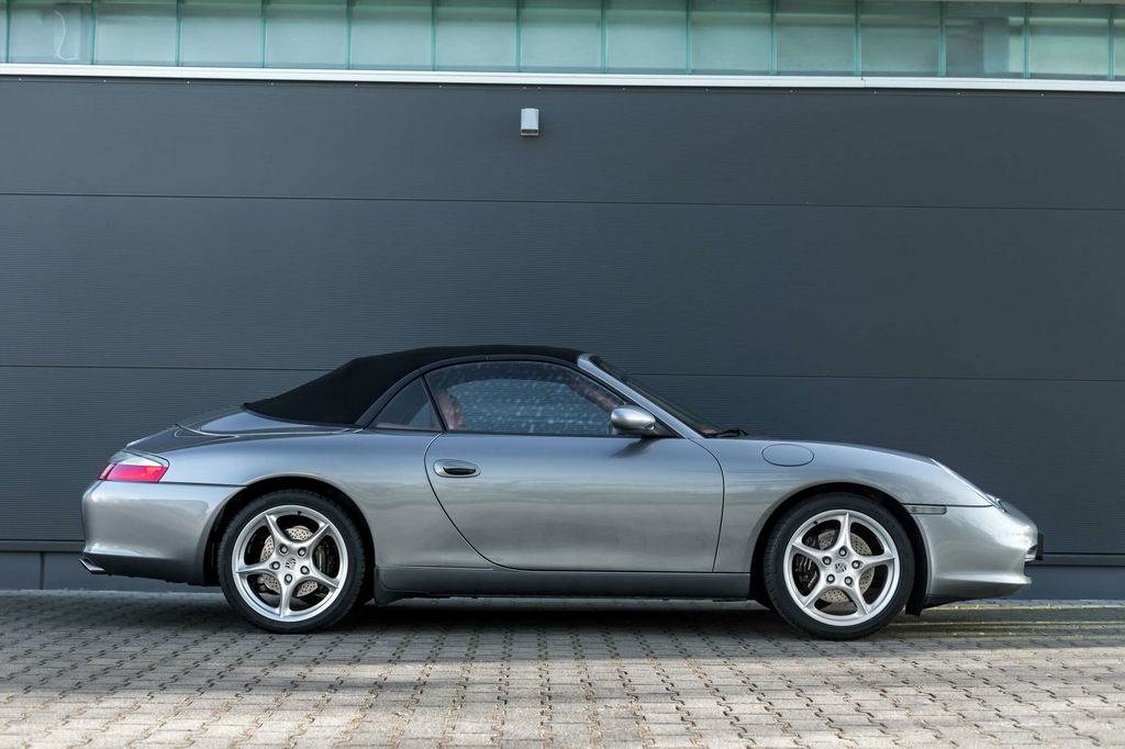 Porsche 996 Carrera