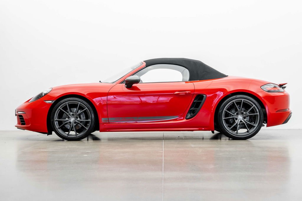Porsche 718 Boxster T