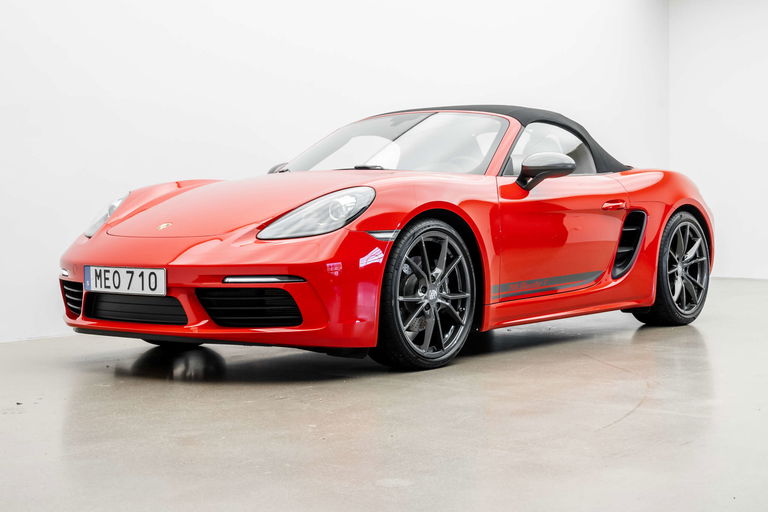 Porsche 718 Boxster T
