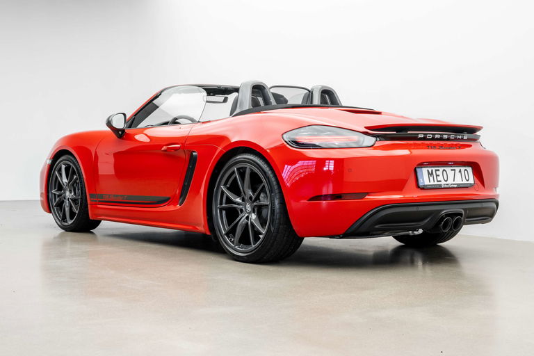 Porsche 718 Boxster T