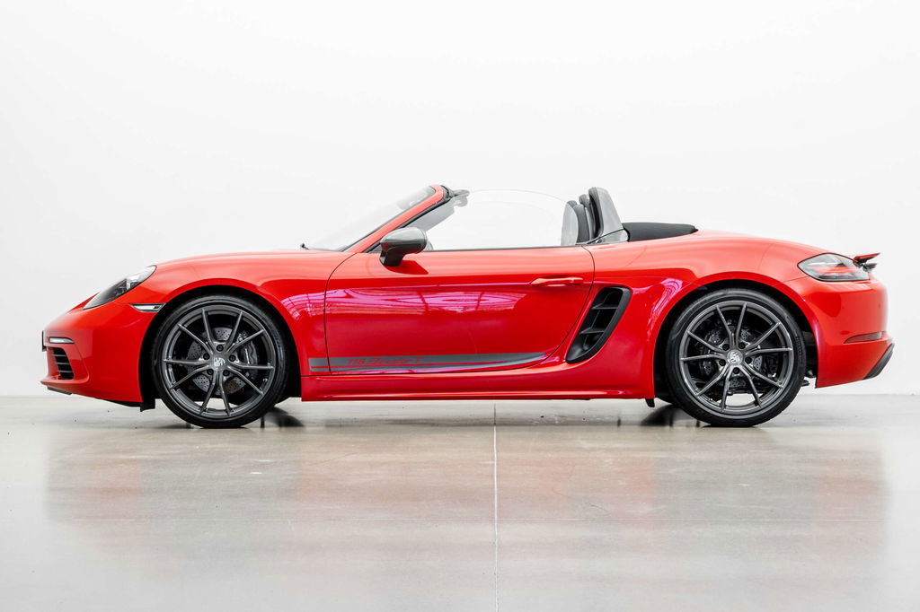 Porsche 718 Boxster T