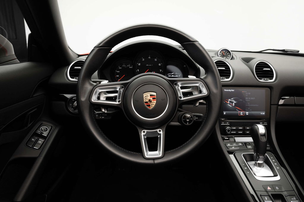 Porsche 718 Boxster T