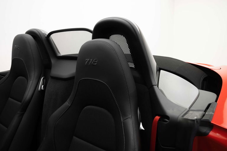 Porsche 718 Boxster T