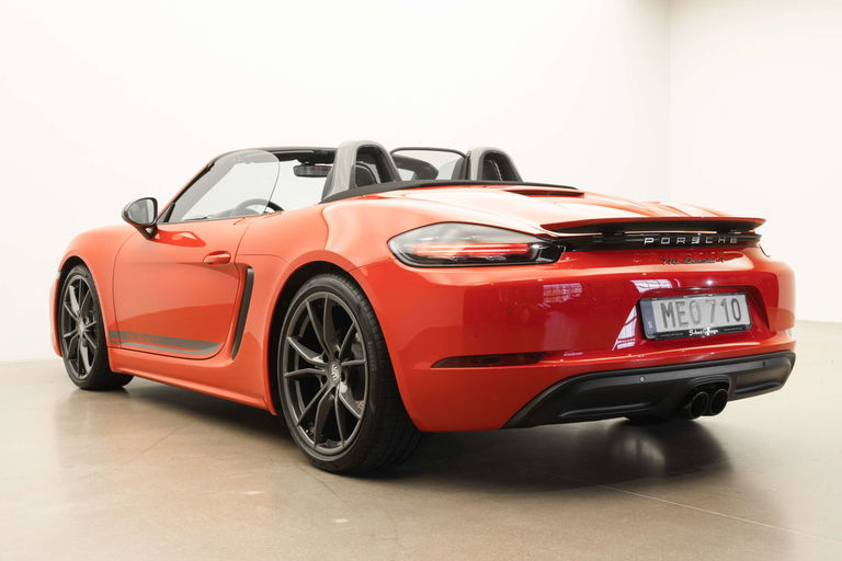 Porsche 718 Boxster T