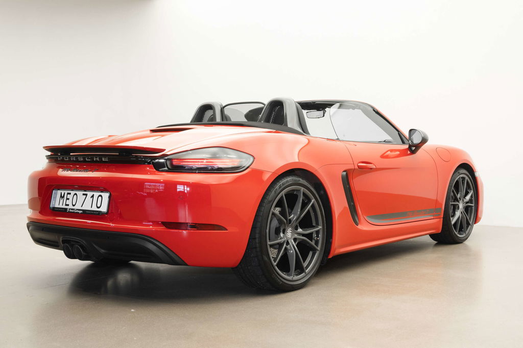 Porsche 718 Boxster T